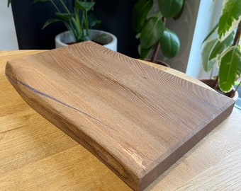 Live Edge Elm Chopping Board: Handmade Resin Detail Serving Board
