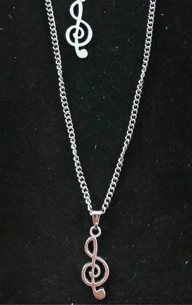 Stainless Steel Necklace Braclet /& Earring Set With A Stainless Steel G Clef Music