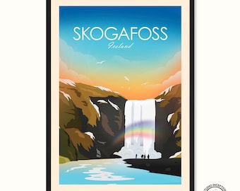 Pode incluir: Impressão artística emoldurada com a cachoeira Skógafoss na Islândia. A obra de arte mostra um arco-íris, uma cachoeira e o texto "SKOGAFOSS Iceland" em um fundo de céu azul e pôr do sol.