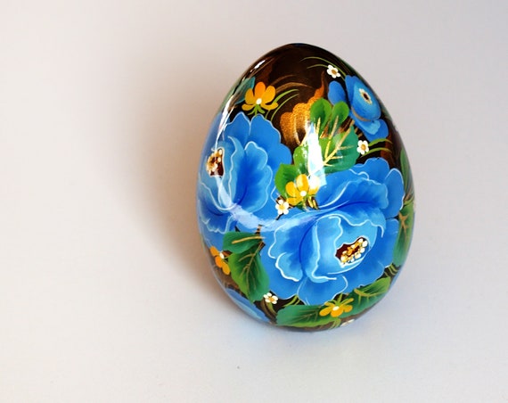 Easter egg Traditional painting technique Flowers egg Gift for easter Painted eggs in boho style Wooden egg Decor egg Cute rustic ornament
