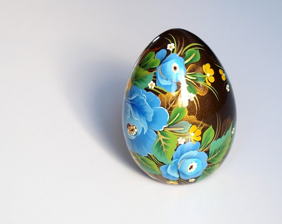 Easter egg Traditional painting technique Flowers egg Gift for easter Painted eggs in boho style Wooden egg Decor egg Cute rustic ornament