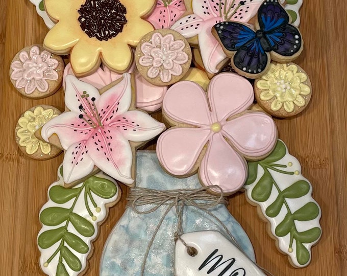 Mother's Day Bouquet Cookie Cutter and Fondant Cutter Set