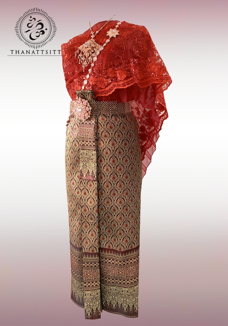 Thai Traditional Wedding Dress With Beautiful Lace Sash Asian Fashion