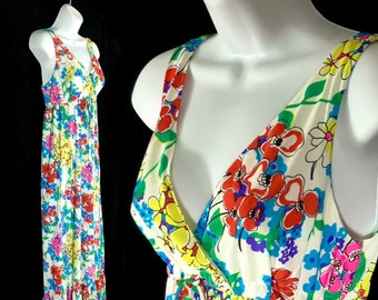 Vintage Hawaiian Maxi Dress, Tag Size P (Petite), White with Mod Tropical Designs