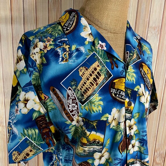 Hawaiian Shirt, Size Medium, Retro Hawaiian Graphics, Made by Palmwave