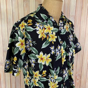 Hawaiian Shirt, Size Small, Made in the USA, Black with Tropical Flowers