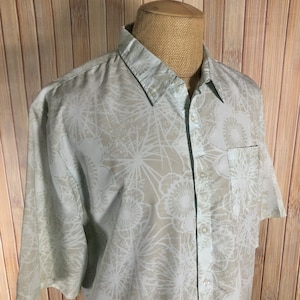 Op Hawaiian Shirt with Abstract Tropical Graphics, Size XXL, Super Comfortable