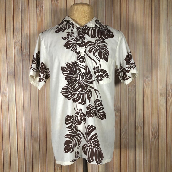 Vintage Hawaiian Shirt with Tropical Style Graphi… - image 3