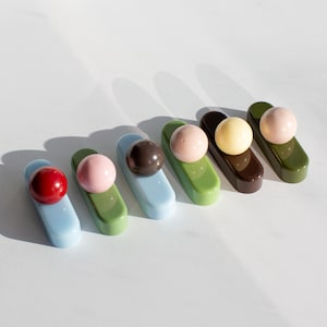 Set of 6 Resin Cabinet Knobs – Modern Oval & Sphere Shapes (B-Grade) vol6