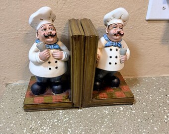 Juego de sujetalibros estilo chef francés vintage para decoración de cocina y estanterías de bistró italiano.
