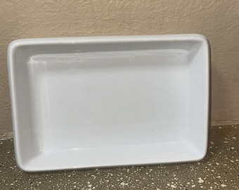 Vintage prostokątne białe szklane naczynie do zapiekania 8,5 x 5,5 cala FARBERWARE