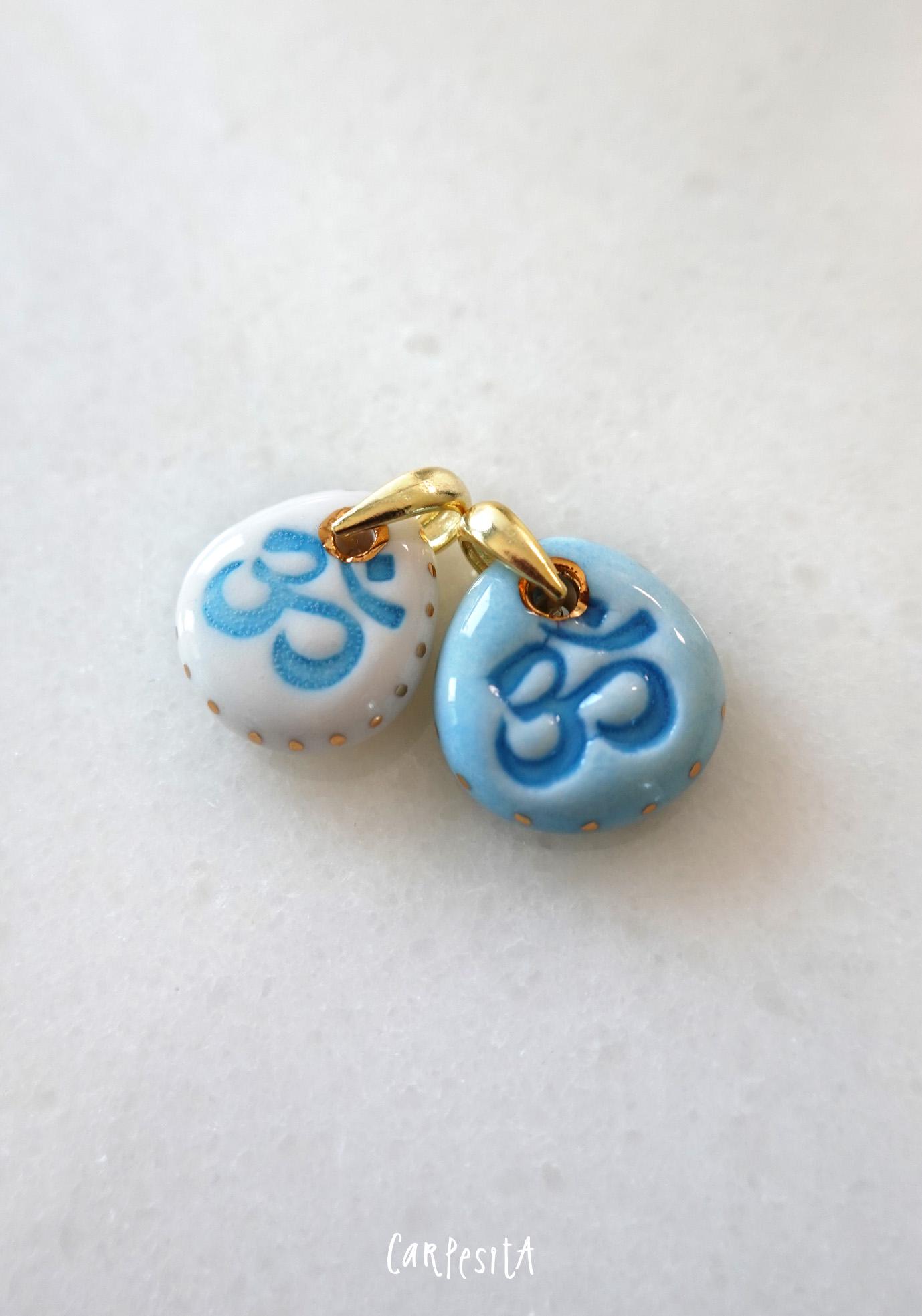 ギフトパック、ブルーOM磁器ネックレス2個セット、ハンドメイドAUM