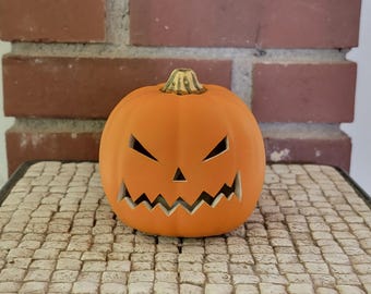 MINI Halloween Jack-O-Lantern Indoor/Outdoor pumpkin