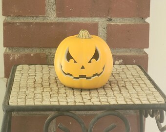 MINI Halloween Jack-O-Lantern Indoor/Outdoor pumpkin-light Orange