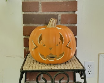 Halloween Cat Jack-O-Lantern Indoor/Outdoor pumpkin