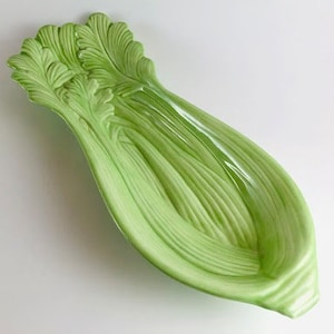 Vintage Ceramic Celery Dish Tray - Vintage Serving Dish - Vegetable Tray - Green Celery Dish - 1970s