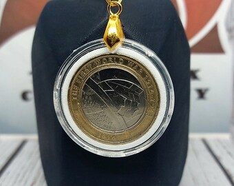 Llavero con moneda de 2 libras de las Fuerzas Armadas del Reino Unido de 2016