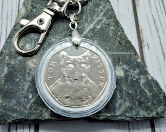 2016 Beatrix Potter Tom Kitten 50p Coin In A Capsule Key Ring