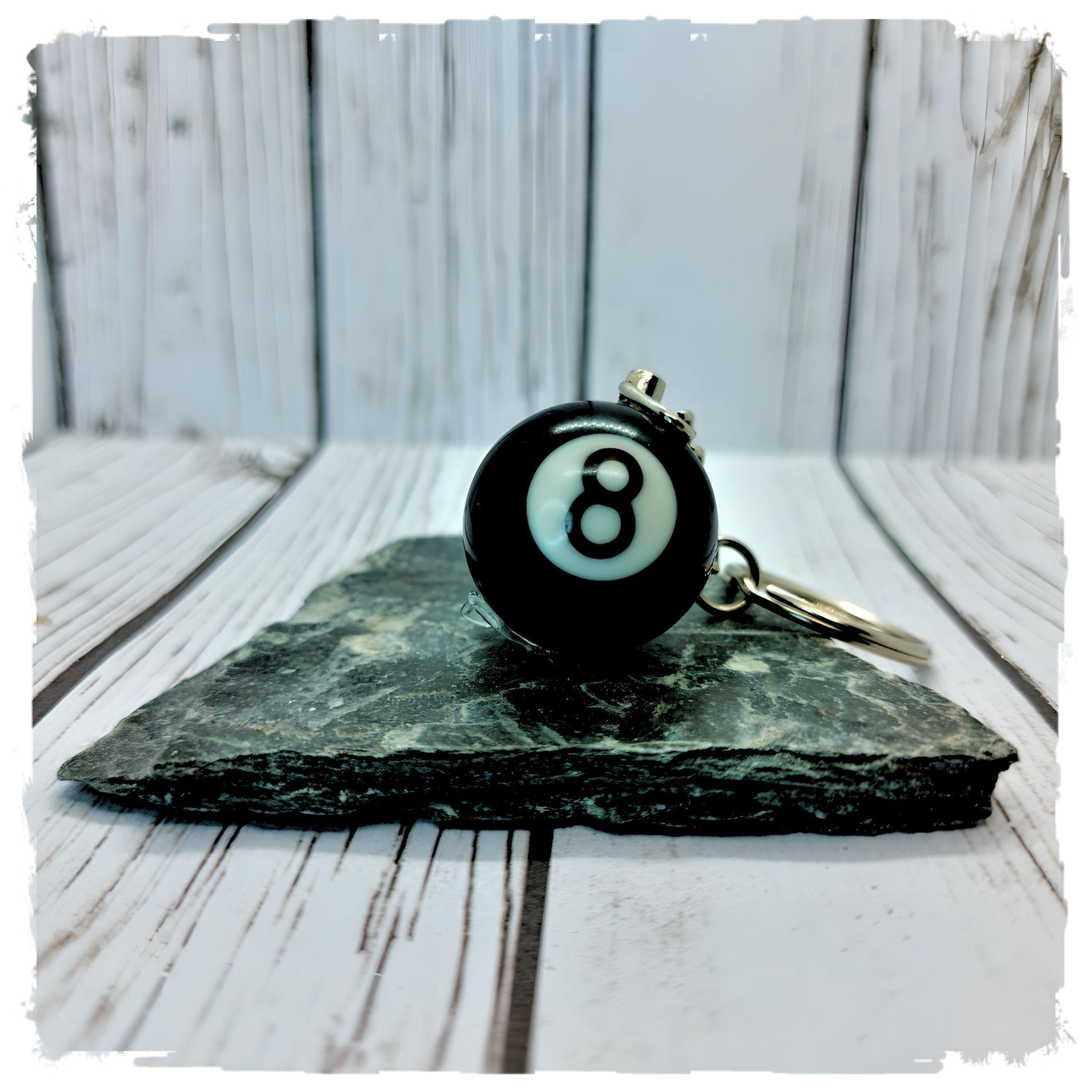 8-Ball - Magic Water Bottle Charm