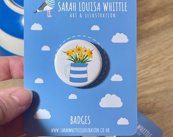 Daffodils in a Cornishware Jug Pin Badge, Mother's Day Gift, Cornish Gifts, Cornishware Pin Badge