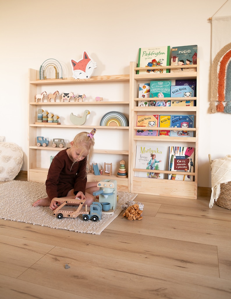 Vetrina a parete, libreria per l'asilo nido, libreria Montessori, Bücherregal, libreria, mobili per la camera dei bambini, étagère à livres immagine 9