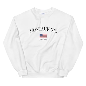 Montauk New York American Flag Unisex Sweatshirt | Montauk NY Shirt | New York Shirt | Long Island | Montauk Gift Souvenir