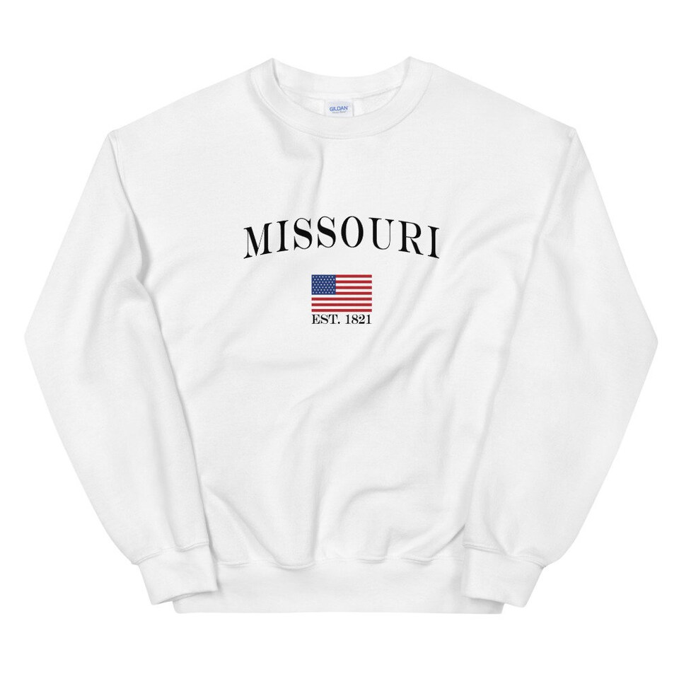 Discover Missouri Unisex Sweatshirt | Missouri Vintage Style American Flag Crewneck Sweatshirt