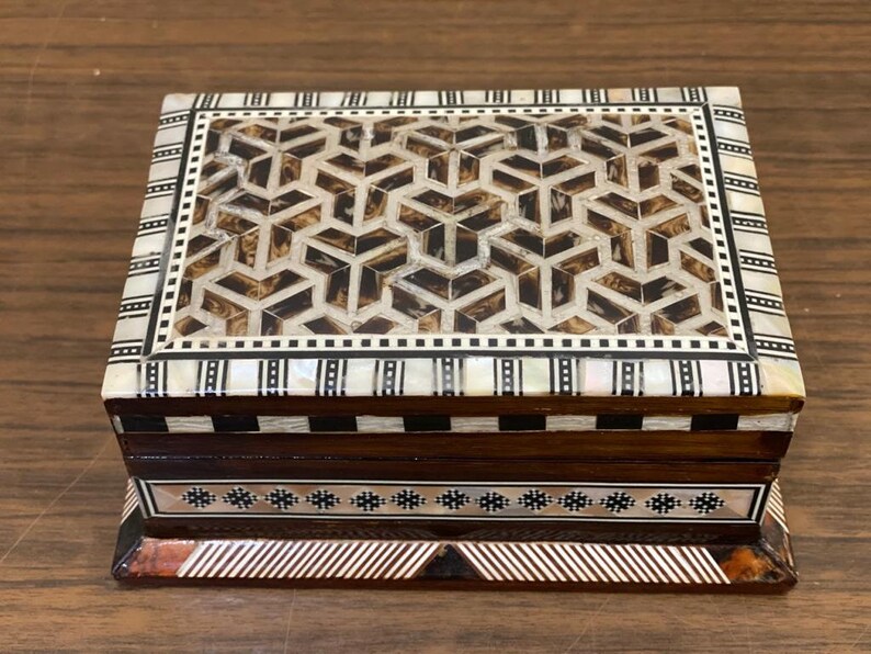 Handmade Wood Jewelry Box Inlaid Shell