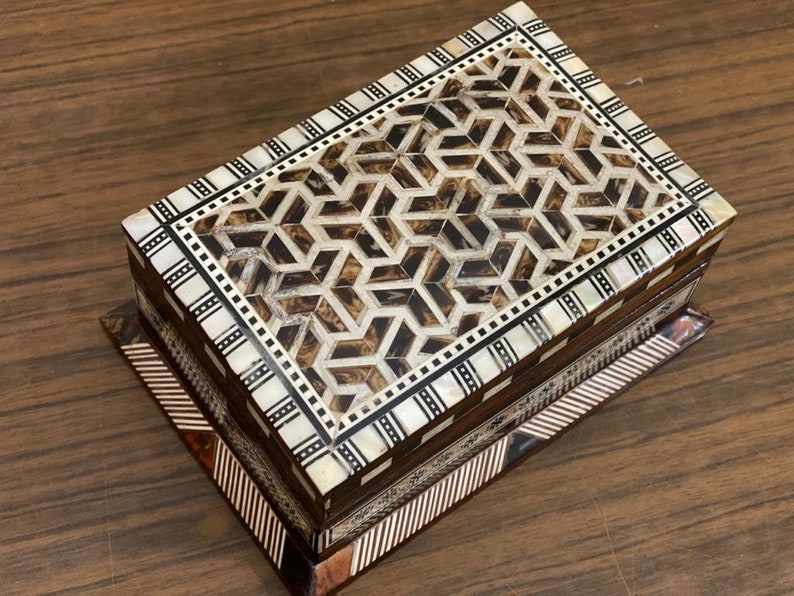 Handmade Wood Jewelry Box Inlaid Shell