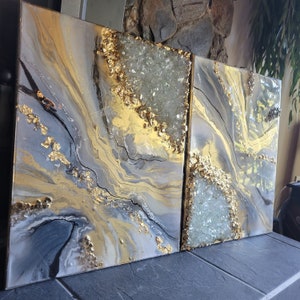 Gold resin wall artwork / geode painting / 3d art resin artwork / quartz / healing crystals / epoxy art / 3d art / modern art / gift idea