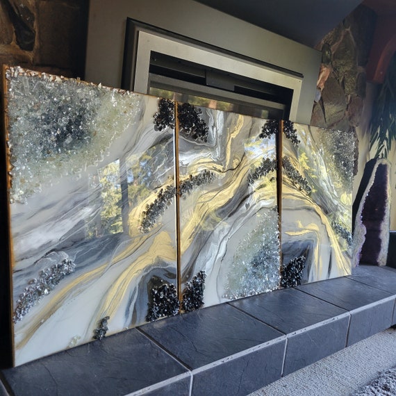 Silver Gold Geode Epoxy Resin Wall Art / Artwork / Modern Art / Resin Art / Epoxy  Art / Crysyal Art / Artwork / Silver Decor / Gold Wall 