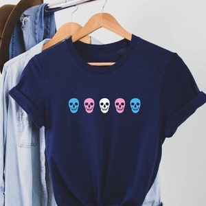 Transgender Color Flag Skull Shirt, Transgender Pride Shirt, Trans Flag Skull Lover, Trans Pride Gift, Queer Trans Flag Tee, Trans FTM MTF