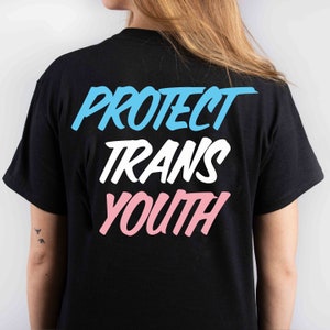 Schützen Sie Trans Jugend Shirt Transgender Pride Shirt Trans Pride Geschenk Transgender Ally Support T-Shirt Trans Flagge T Shirt Protect Trans Kids