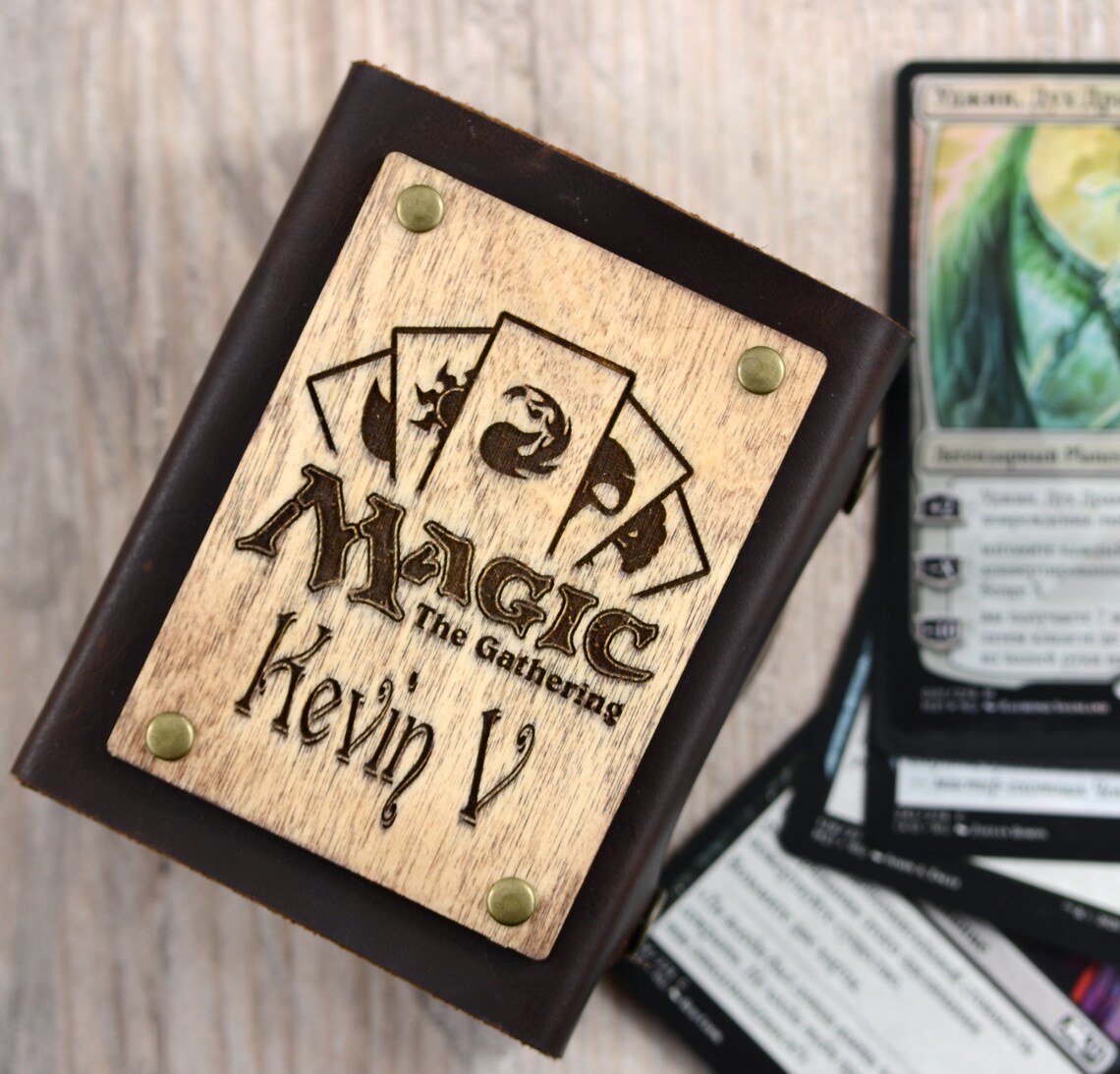 Personalisierte MTGDeckBox Holz und Lederbox für Etsy