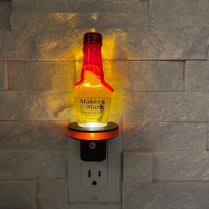 Maker&#39;s Mark mini liquor bottle night light LED