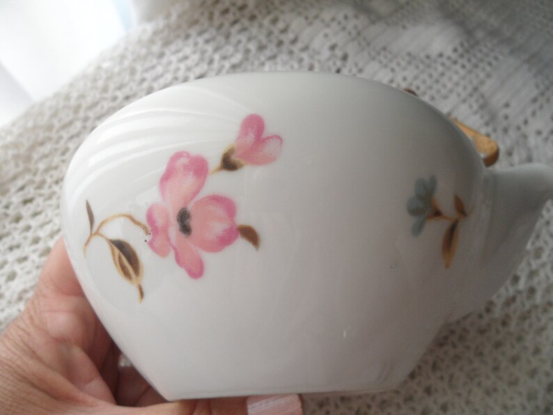 Vintage Japanese Tea Pot Seyei Fine China Pink SpringSummer Flowers