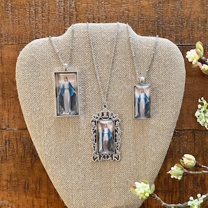 Our Lady of Grace Pendant Necklace, Silver