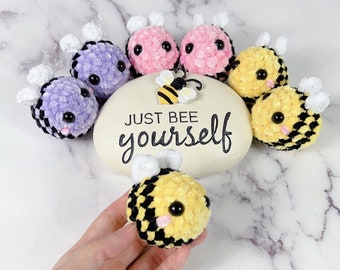 Crochet Mini Bee Plush/ Charm