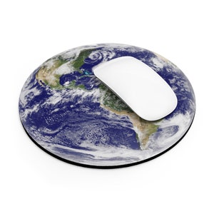 Planet Earth Mouse Pad 8&quot; Round World Aerial Satellite Image Map 1/4&quot; Padded Thick & Comfortable