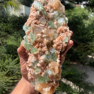 Dark green apophyllite cubes with stilbite