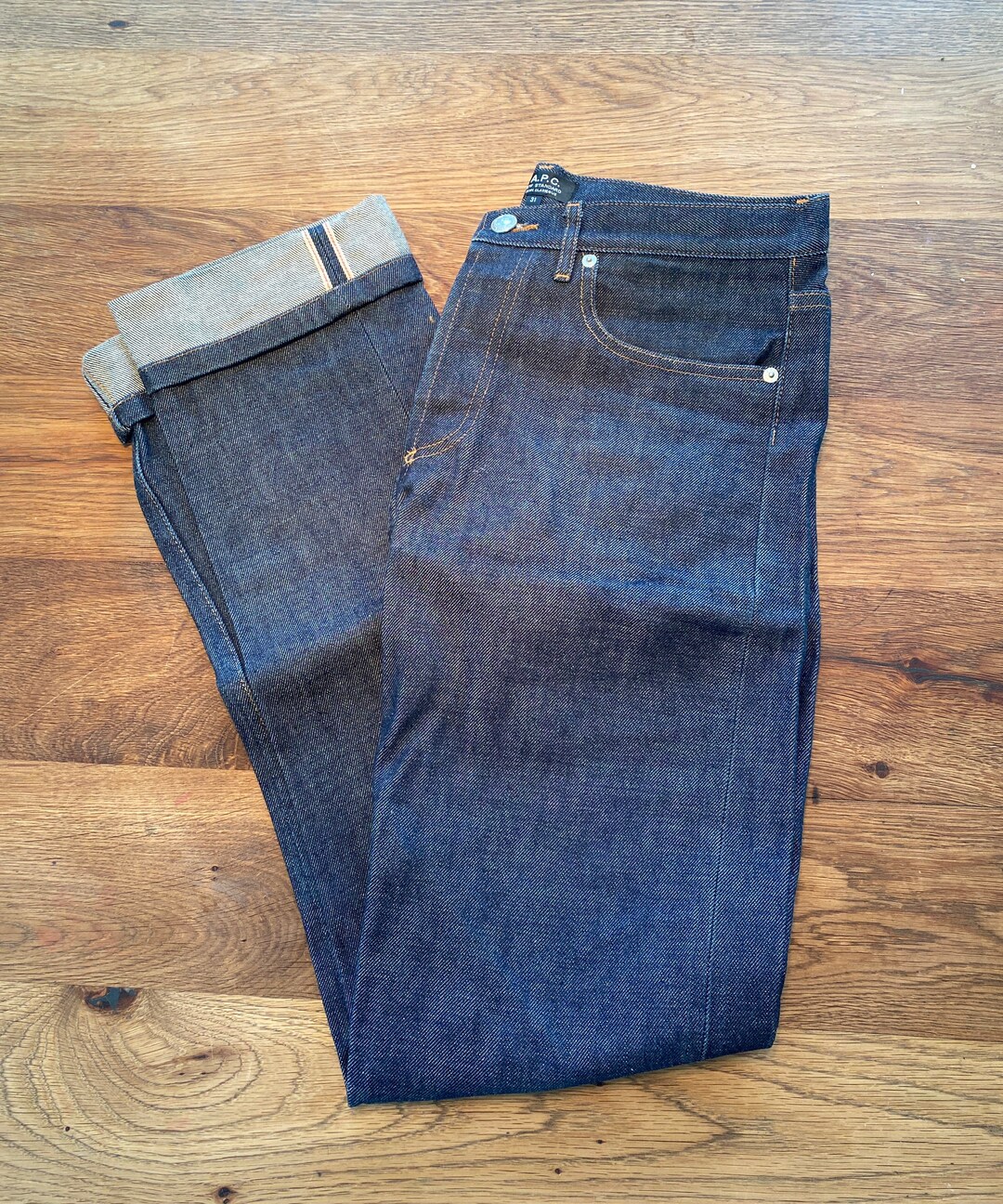 A.P.C ヴィンテージ il_1080xN.3663096961_1y8p.jpg