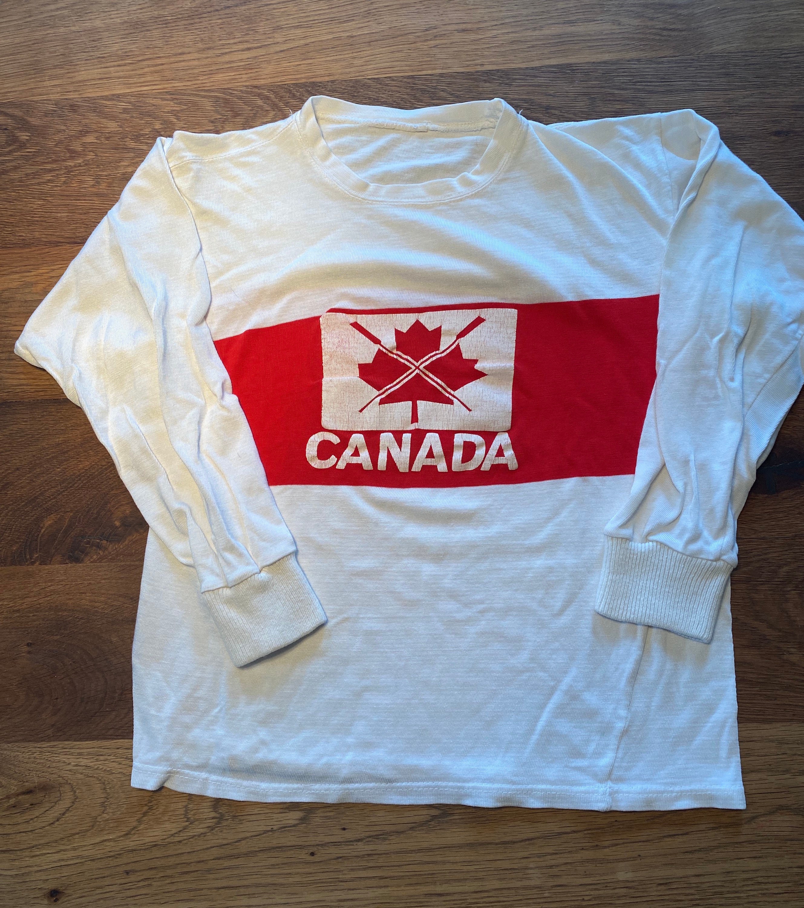 Vintage Canada rowing tshirt