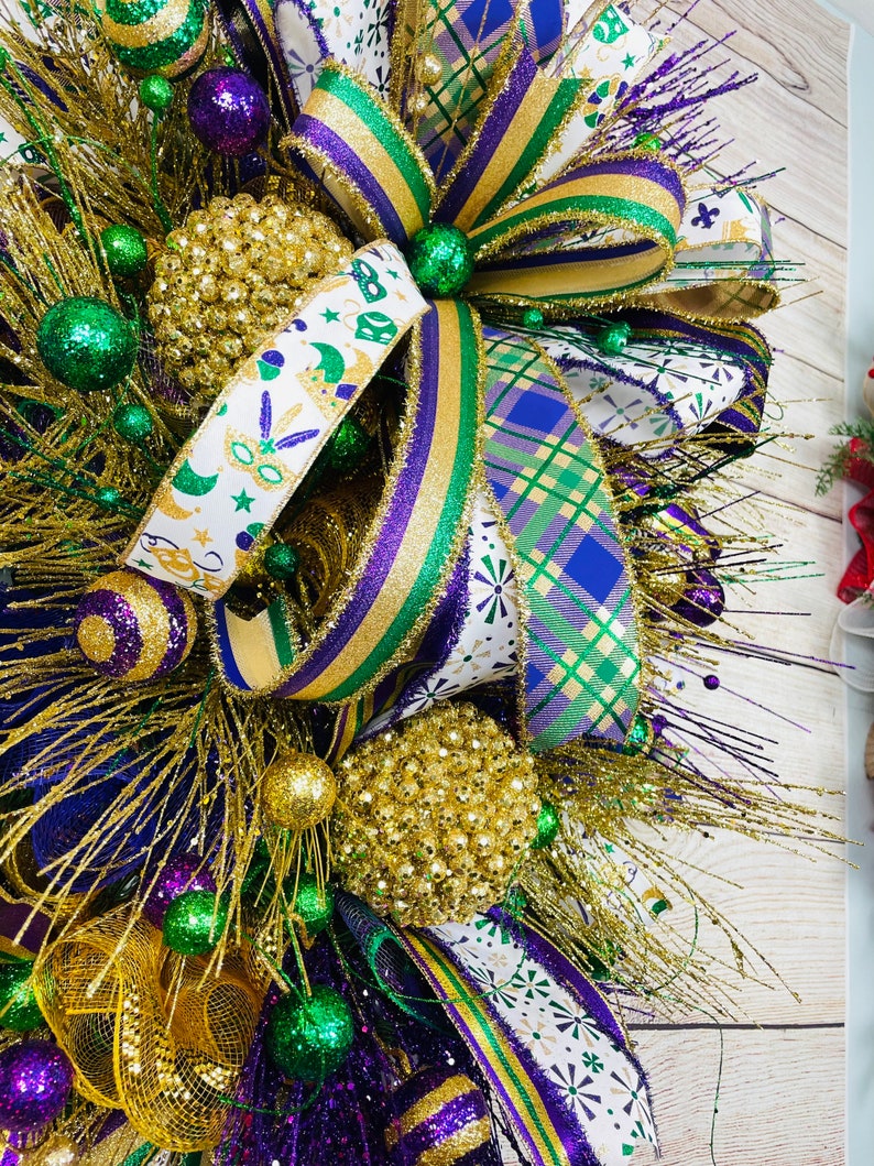 Mardi Gras Wreath Emerald Green Decoration Mardi Gras Decor Etsy