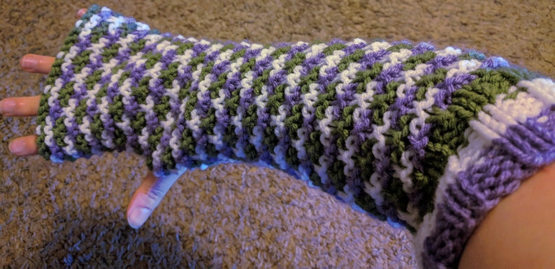Acrylic Knit Arm Warmers Made in USA Lavender /& White Stripe