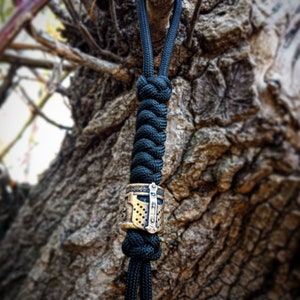 Knight helmet Keychain Paracord, Lanyard Knife, bead brass, gift man