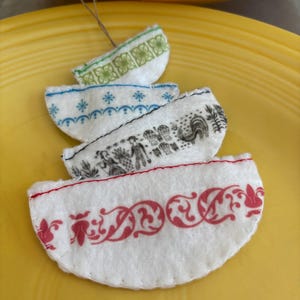 Pyrex ornament, Pyrex patterns, mixing bowls ornaments, Unique Christmas ornament, kitchen gifts,