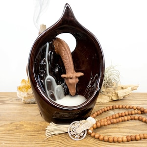 GIRAFFE Ceramic Backflow Pond Incense Burner | Waterfall Incense Burner | Drinking Giraffe Backflow Burner