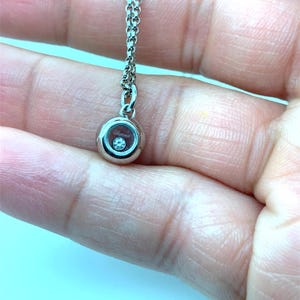 Chopard 18k White Gold Single Happy Diamond Round Pendant Necklace 17 Inches
