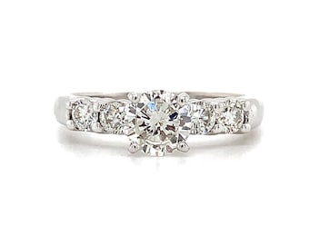 14k White Gold Five Stone Round Brilliant Center W/ Round Diamond Ring Size 6.5