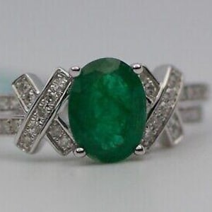 Effy 14k White Gold Oval Emerald With Round Diamond Ring Size 7.25 MSRP 2,874